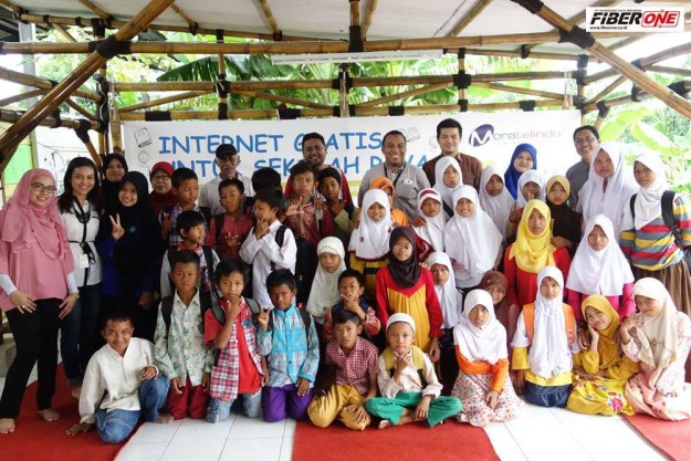 Internet Gratis untuk Sekolah Raya